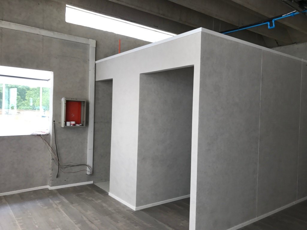 Primer plano de la textura final del hormigón